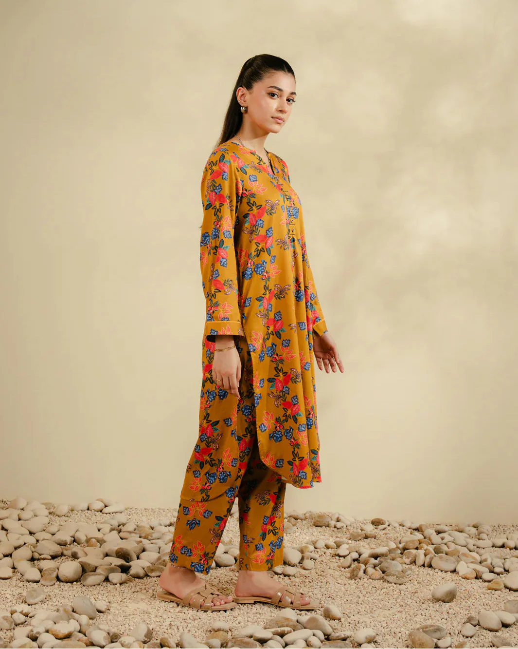 Printed Lawn (Stitched)